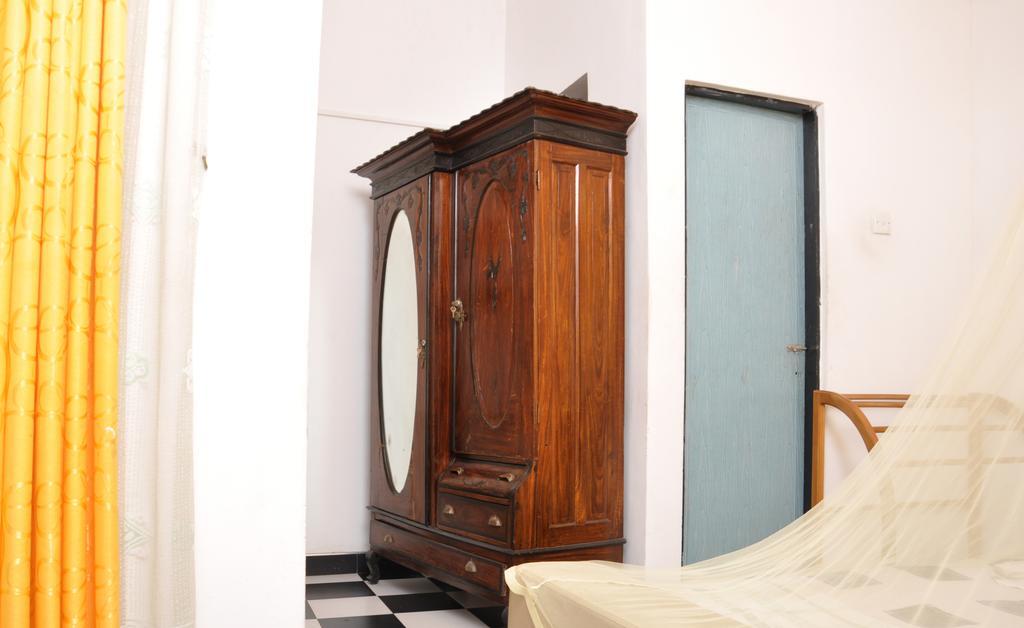 Marshal Beach Guesthouse Negombo Pokój zdjęcie