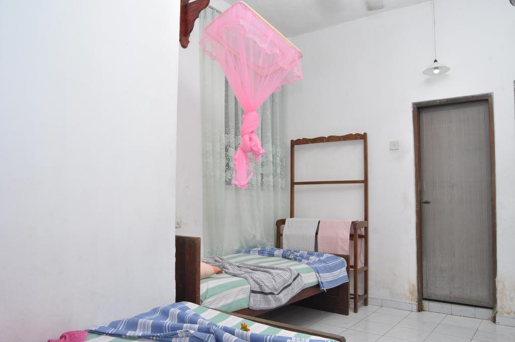 Marshal Beach Guesthouse Negombo Pokój zdjęcie