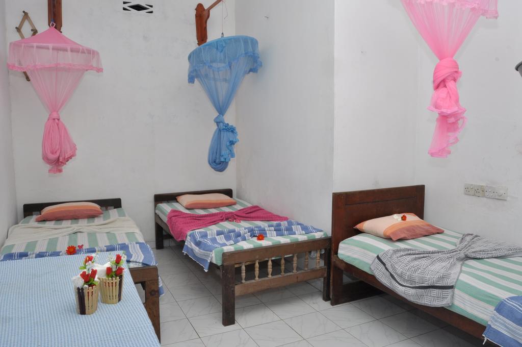 Marshal Beach Guesthouse Negombo Pokój zdjęcie